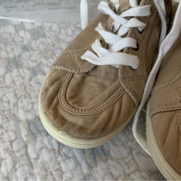 Roxy Stowaway Hi-Top Sneakers with Side Zip & Buckle Women's Size 7 - Picture 5 of 11